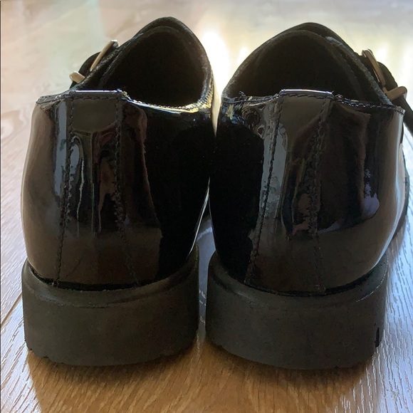 Patent leather shoe - Picture 4 of 4